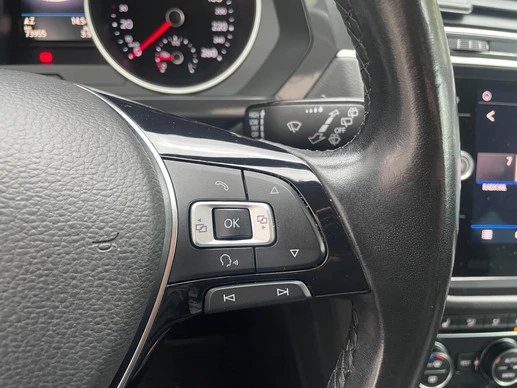 Volkswagen Tiguan - Afbeelding 24 van 30