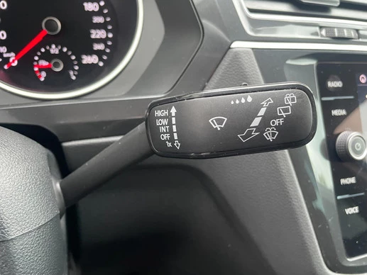 Volkswagen Tiguan - Afbeelding 26 van 30