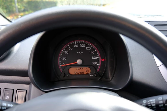 Suzuki Alto - Afbeelding 12 van 26