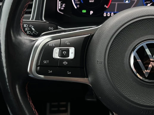 Volkswagen T-Roc - Afbeelding 10 van 30