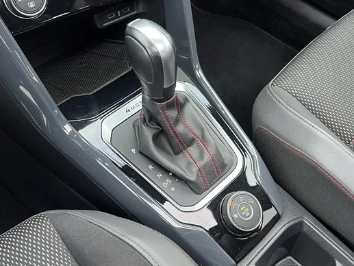 Volkswagen T-Roc - Afbeelding 13 van 30