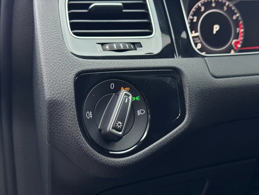 Volkswagen Golf - Afbeelding 22 van 30