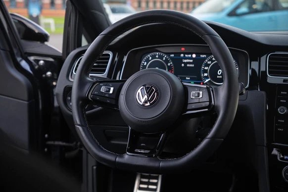 Volkswagen Golf - Afbeelding 14 van 30