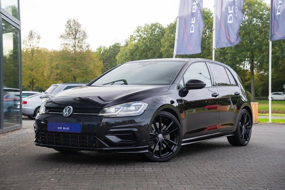 Volkswagen Golf - Afbeelding 24 van 30