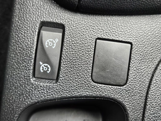Renault Clio - Afbeelding 25 van 28