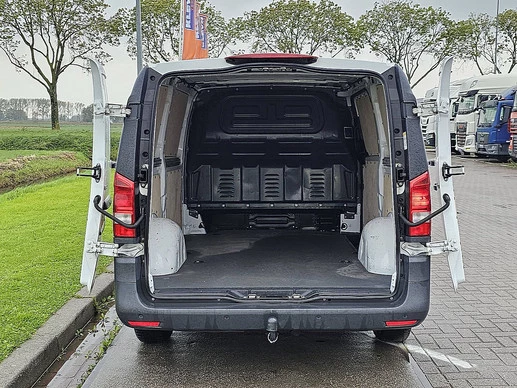 Mercedes-Benz Vito - Afbeelding 12 van 15