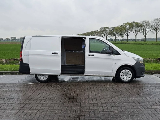 Mercedes-Benz Vito - Afbeelding 13 van 15