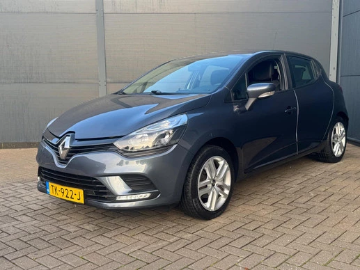 Renault Clio - Afbeelding 1 van 21