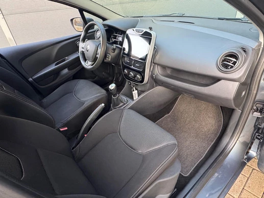 Renault Clio - Afbeelding 16 van 21