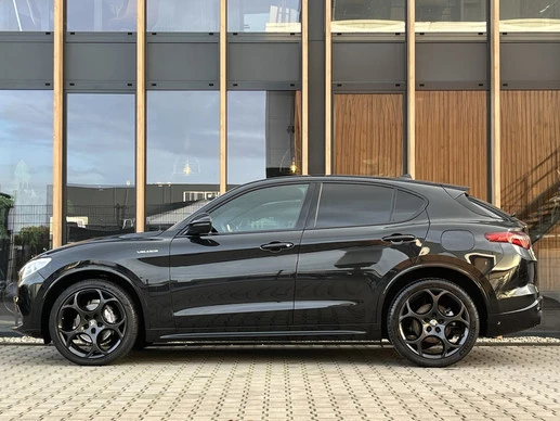 Alfa Romeo Stelvio - Afbeelding 2 van 30