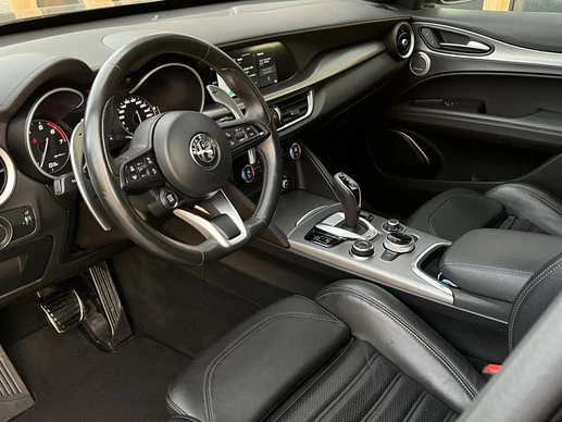 Alfa Romeo Stelvio - Afbeelding 9 van 30