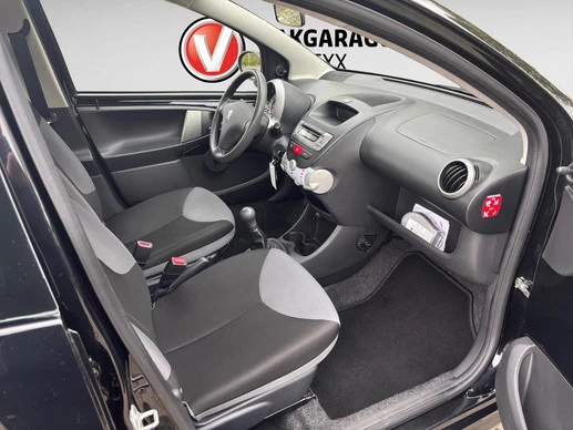 Peugeot 107 - Afbeelding 14 van 17