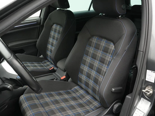 Volkswagen Golf - Afbeelding 9 van 30