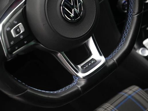 Volkswagen Golf - Afbeelding 10 van 30