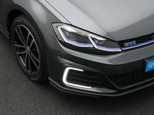 Volkswagen Golf - Afbeelding 13 van 30