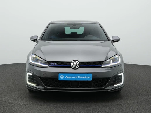Volkswagen Golf - Afbeelding 18 van 30