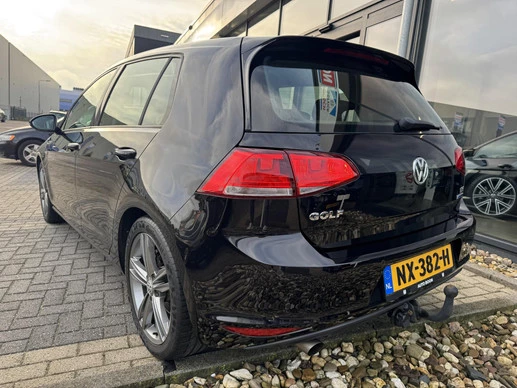 Volkswagen Golf - Afbeelding 10 van 30