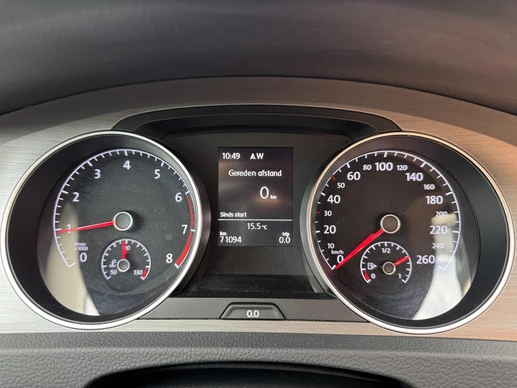Volkswagen Golf - Afbeelding 21 van 30