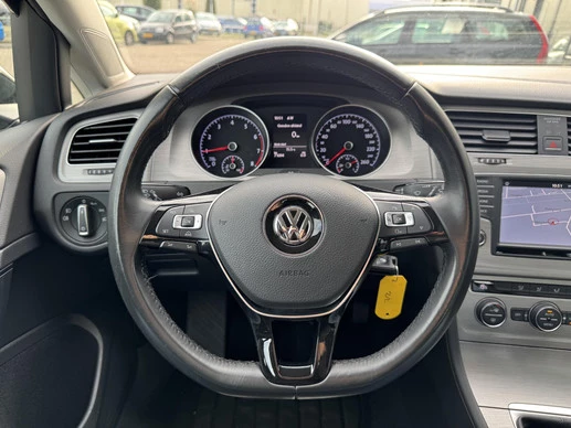 Volkswagen Golf - Afbeelding 22 van 30