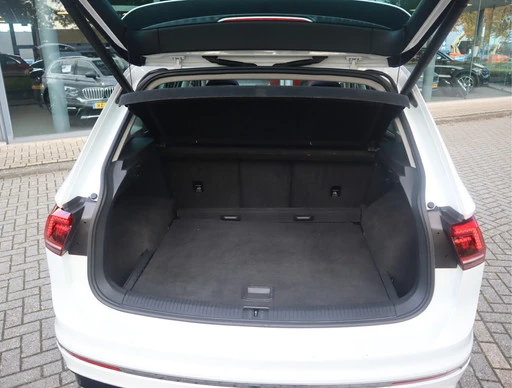 Volkswagen Tiguan - Afbeelding 7 van 30