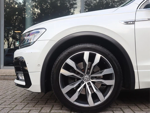 Volkswagen Tiguan - Afbeelding 17 van 30