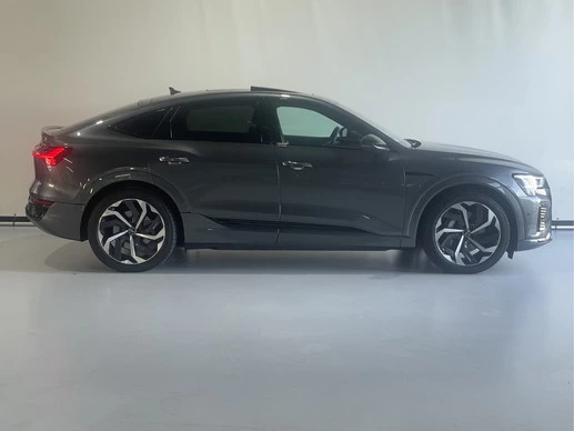 Audi Q8 Sportback e-tron - Afbeelding 23 van 29
