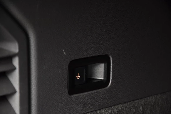 Volkswagen Multivan - Afbeelding 23 van 29