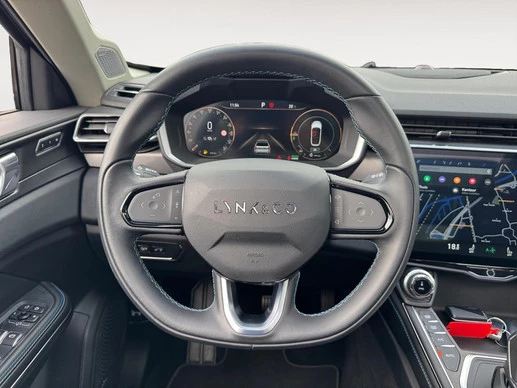 Lynk & Co 01 - Afbeelding 18 van 30