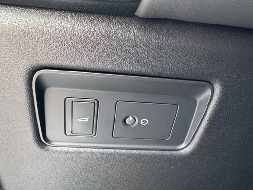 Land Rover Range Rover Sport - Afbeelding 25 van 28