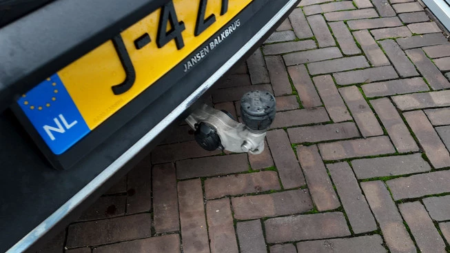 Mercedes-Benz EQC - Afbeelding 23 van 28