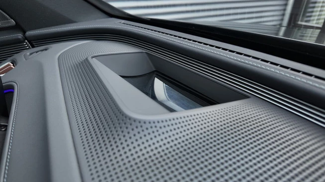 Mercedes-Benz EQC - Afbeelding 28 van 28