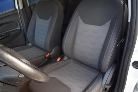 Ford Ka - Afbeelding 7 van 23