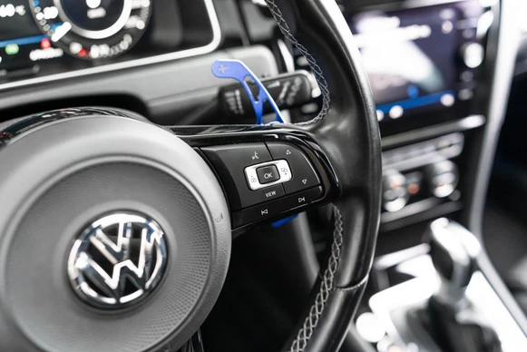 Volkswagen Golf - Afbeelding 23 van 30