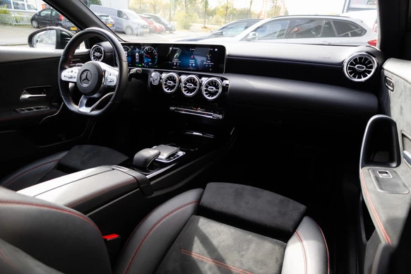 Mercedes-Benz A-Klasse - Afbeelding 17 van 30