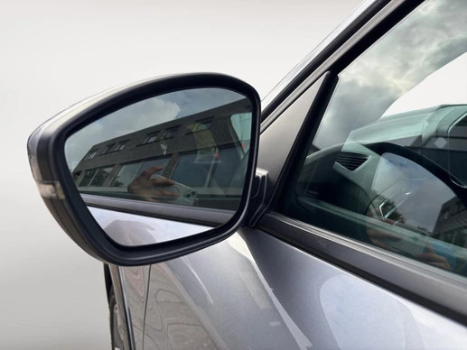 Peugeot e-208 - Afbeelding 14 van 23