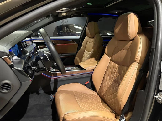 Audi A8 - Afbeelding 18 van 30