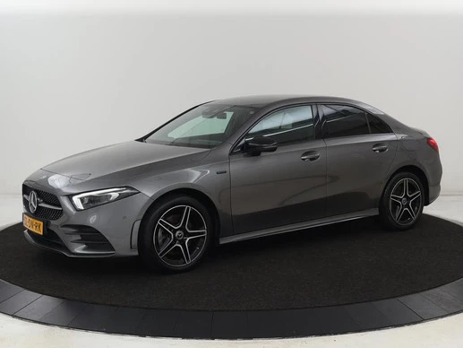 Mercedes-Benz A-Klasse - Afbeelding 1 van 30