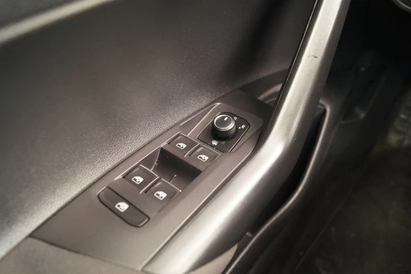 Volkswagen Polo - Afbeelding 24 van 26