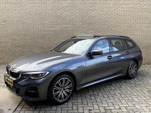 BMW 3 Serie - Afbeelding 1 van 30