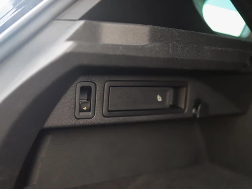 Volkswagen Tiguan - Afbeelding 27 van 30