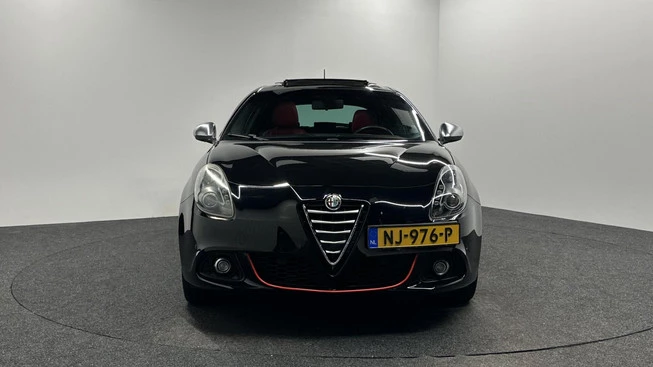 Alfa Romeo Giulietta - Afbeelding 10 van 30