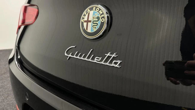 Alfa Romeo Giulietta - Afbeelding 15 van 30