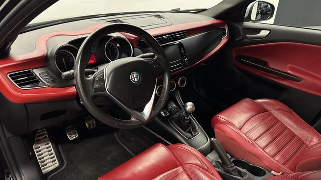 Alfa Romeo Giulietta - Afbeelding 20 van 30