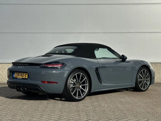 Porsche 718 - Afbeelding 3 van 30
