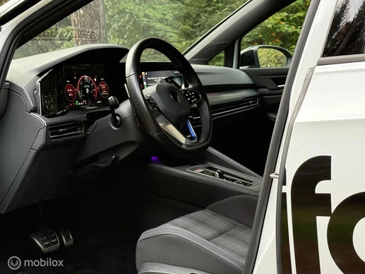 Volkswagen Golf - Afbeelding 3 van 26