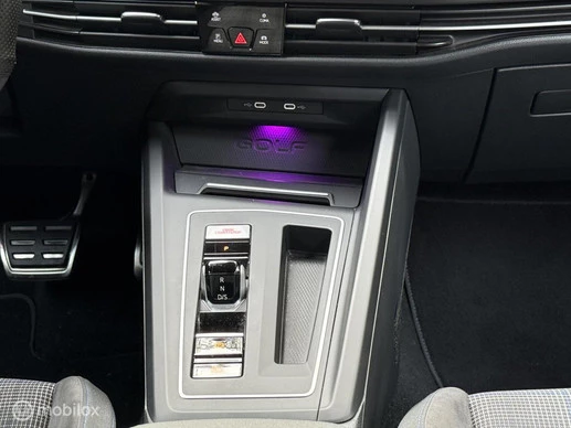 Volkswagen Golf - Afbeelding 13 van 26