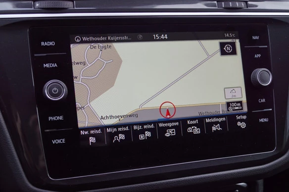 Volkswagen Tiguan - Afbeelding 14 van 30