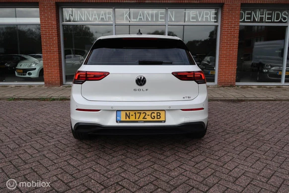 Volkswagen Golf - Afbeelding 8 van 30