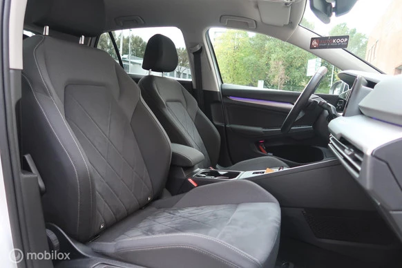 Volkswagen Golf - Afbeelding 15 van 30