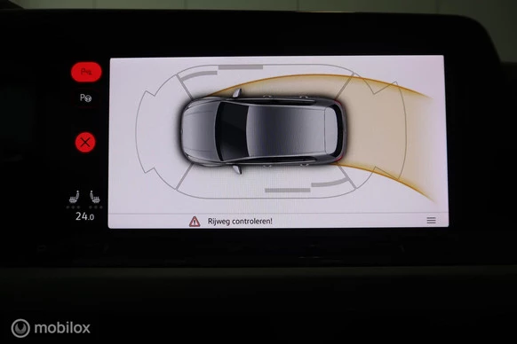 Volkswagen Golf - Afbeelding 23 van 30